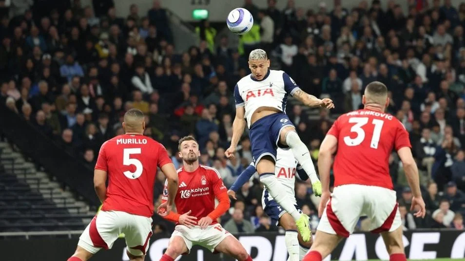 美媒：东契奇几乎参与湖人60%的回合，这种打法无法夺冠