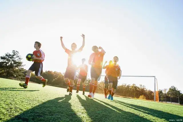 火箭加时117-113险胜魔术取四连胜，申京30138杜兰特35分